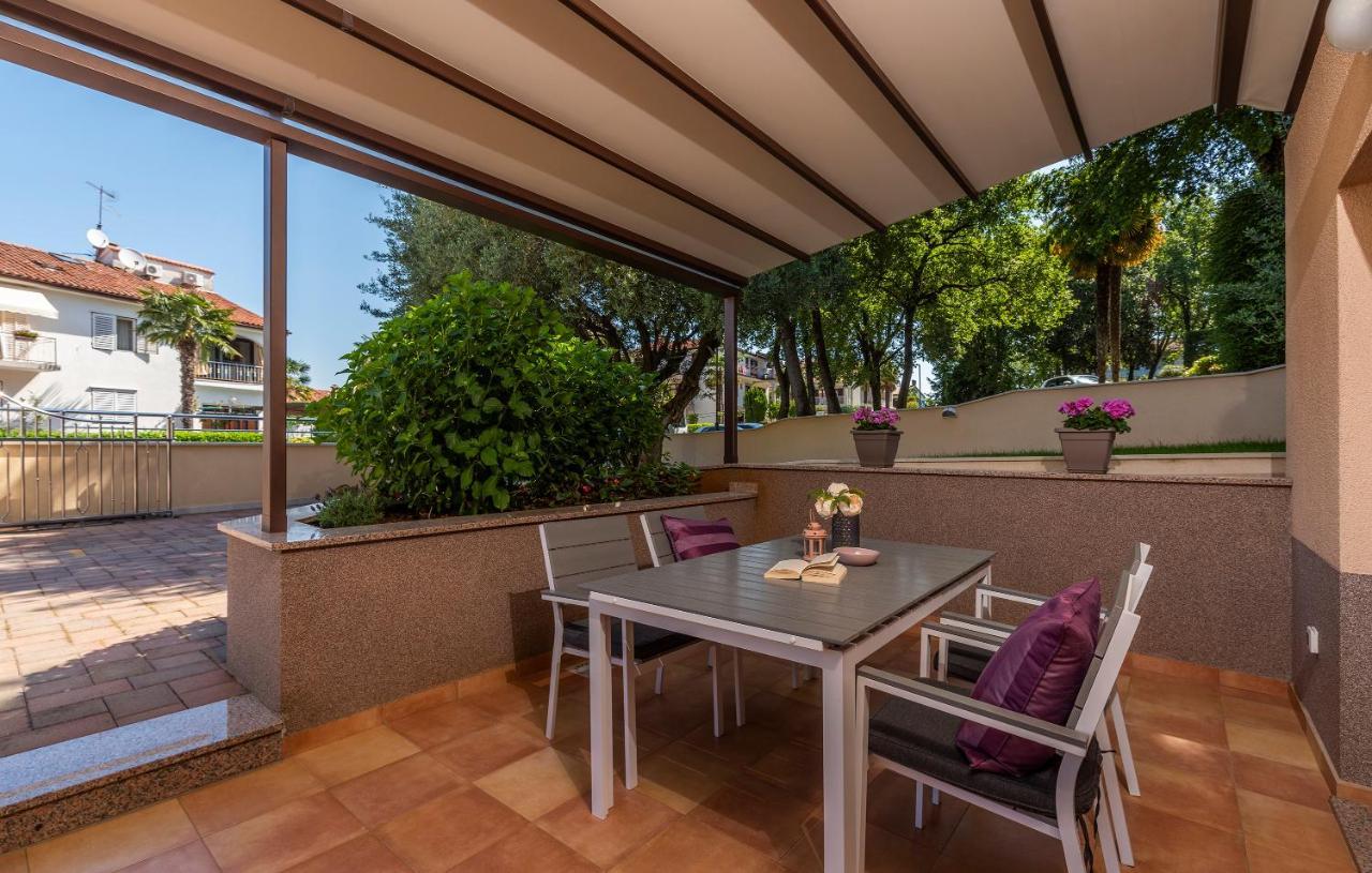 Apartments Villa Ana بوريتش المظهر الخارجي الصورة